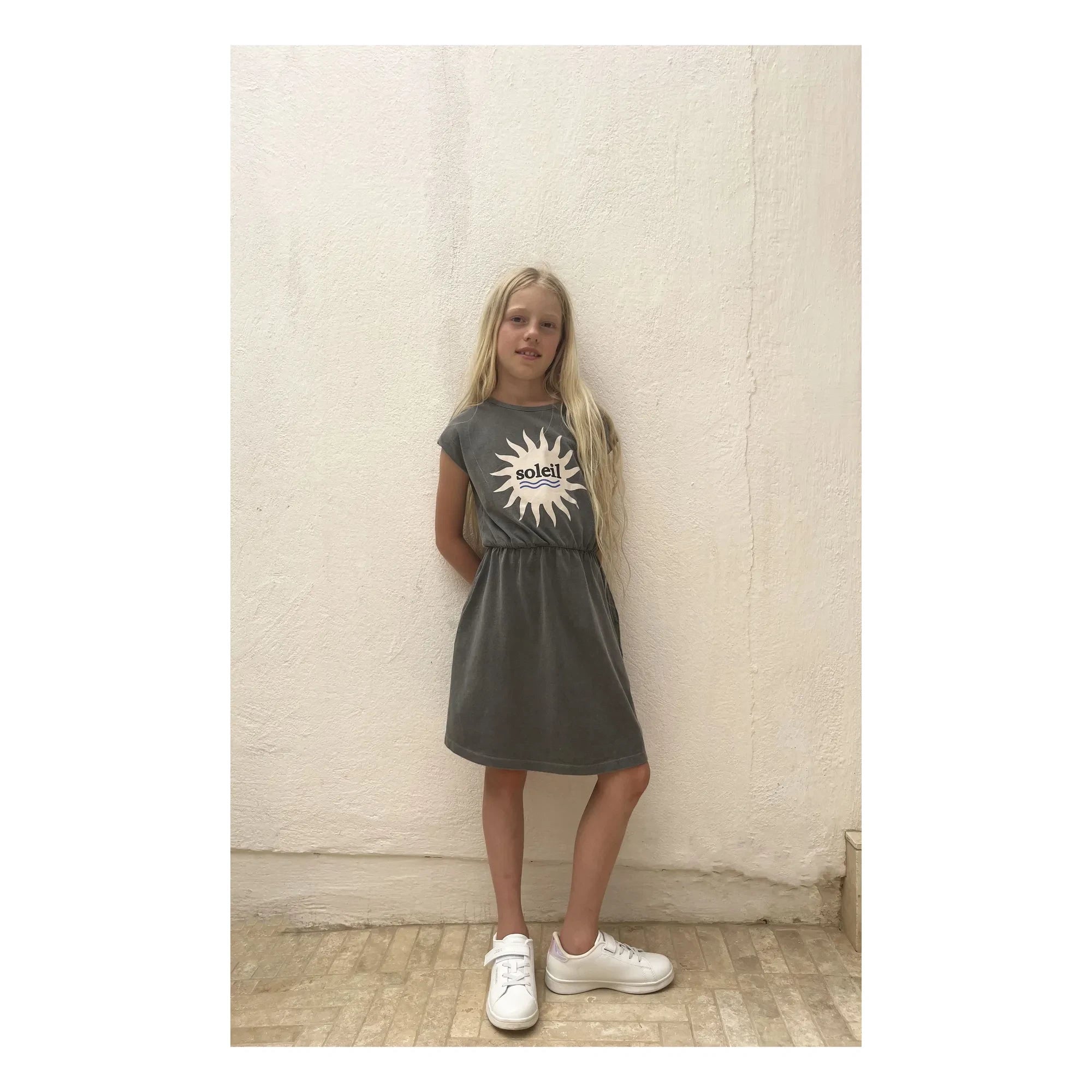 We Are Kids - Vestido de algodón orgánico Suzy | Gris carbón