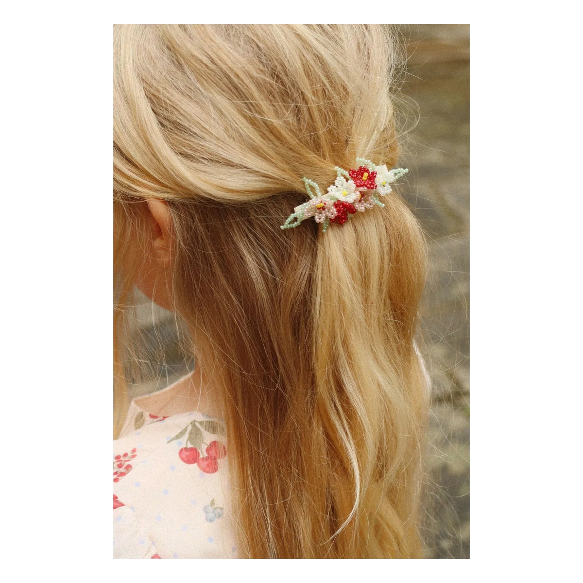 Konges Sløjd - Pinza de pelo floral | Agua verde