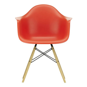 Vitra - Silla DAW - base de arce - Charles & Ray Eames | Rojo amapola