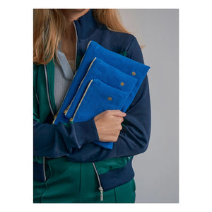 La guinda del pastel - Bolso clutch Iona | Azul eléctrico