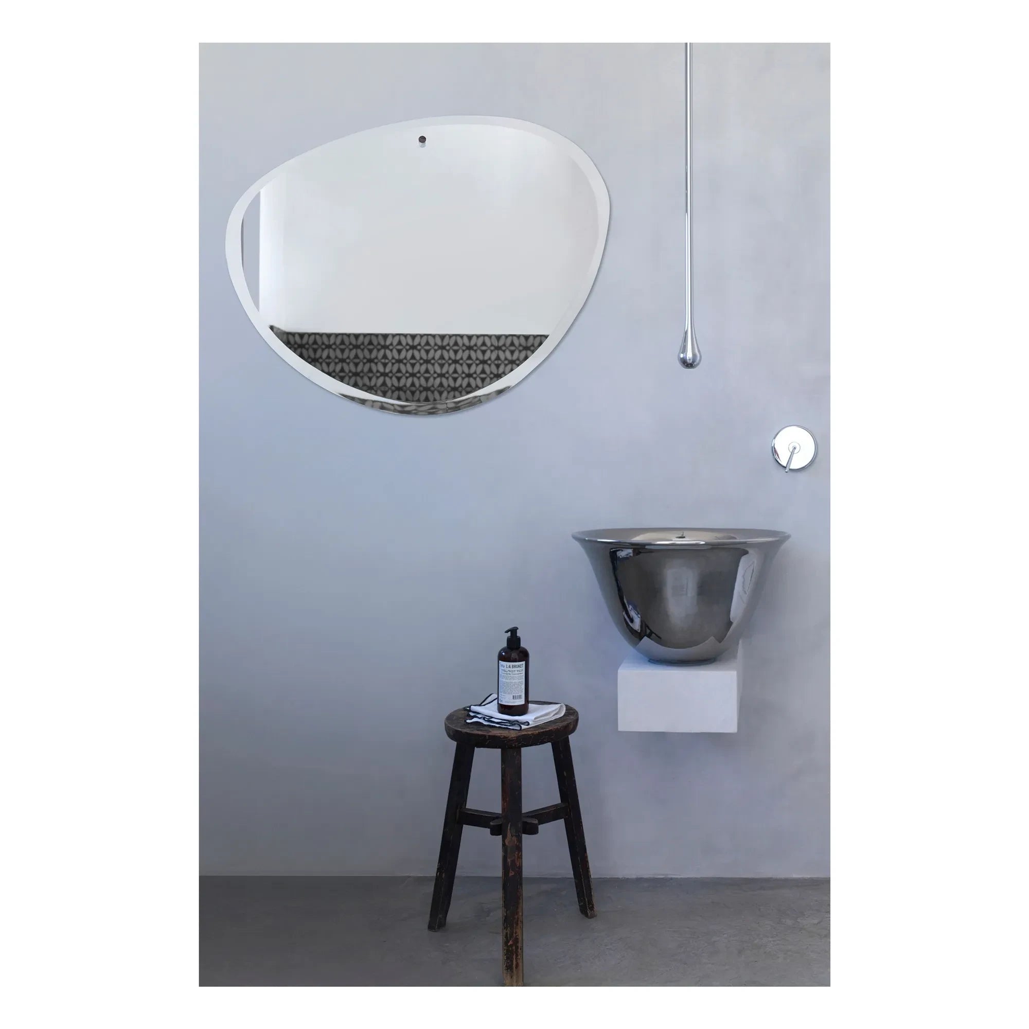M Nuance - Espejo ovalado inclinado extraplano - 87x67 cm
