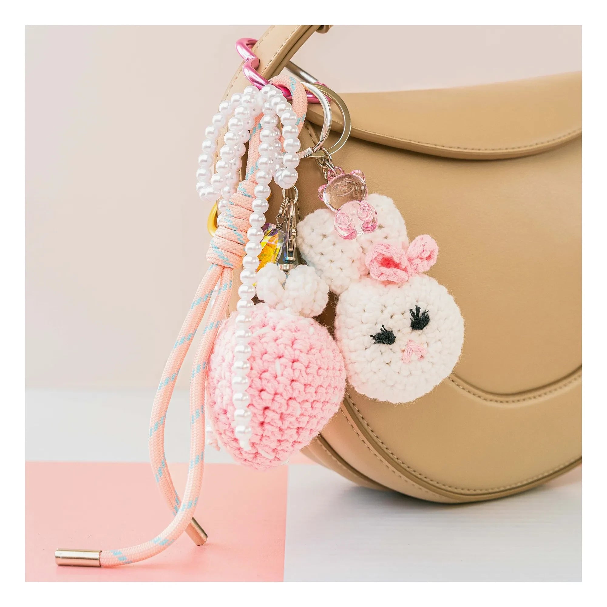 La Petite Épicerie - Conjunto de dijes de ganchillo - Rosa glamuroso