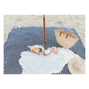 Business & Pleasure Co. - Toalla de playa con sombrilla | Azul marino