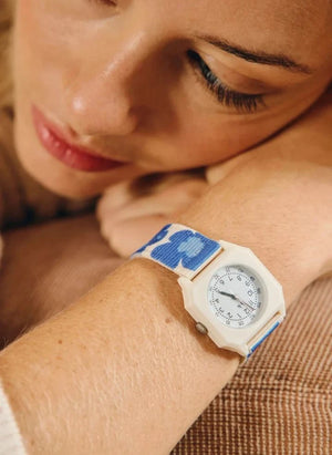 Mini Kyomo - Reloj de hibisco azul - Mini Kyomo x Taxi Brousse | Azul