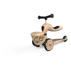 Scoot & Ride - Patinete 2 en 1 Leopardo