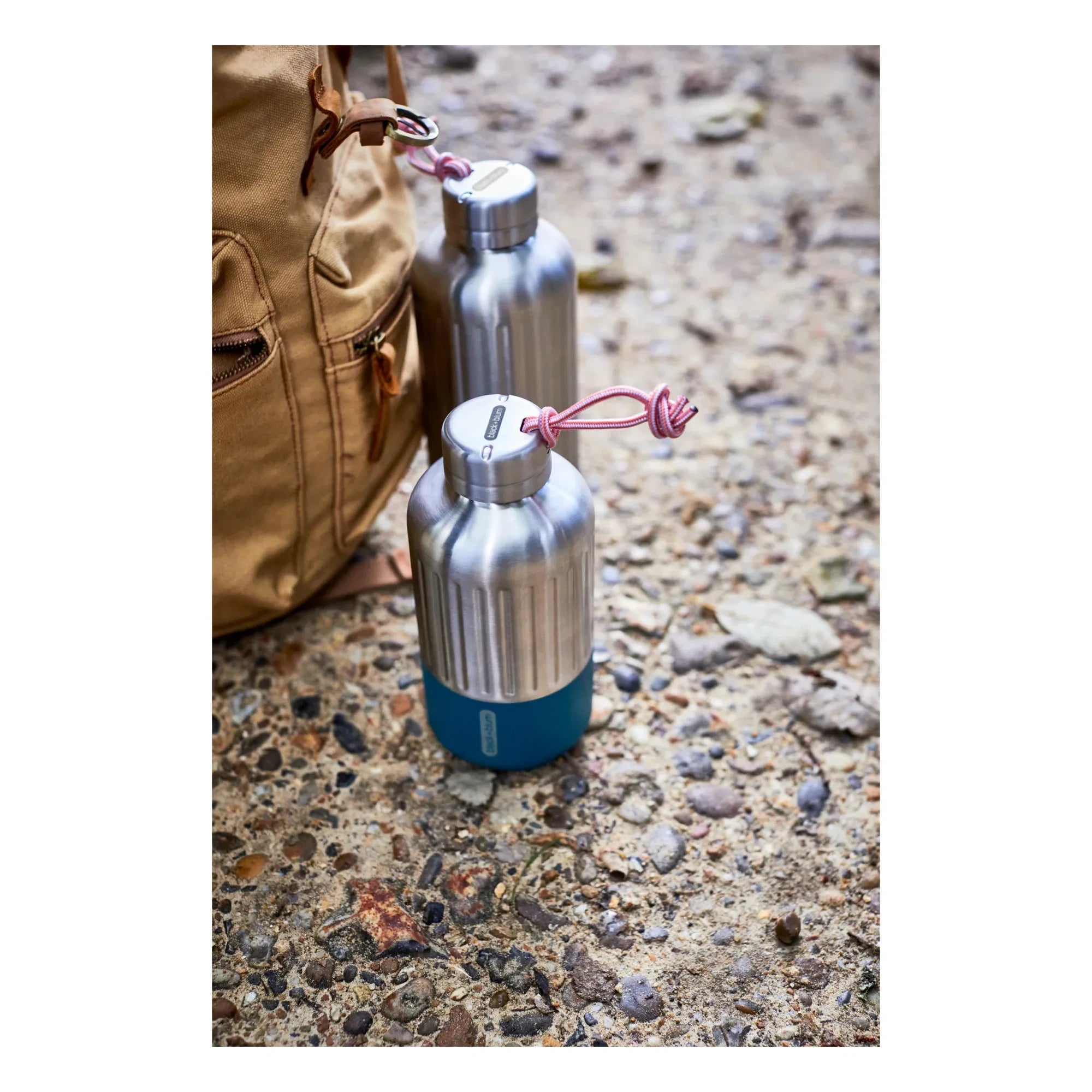 Black + Blum - Botella de Acero Inoxidable L | Azul