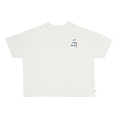 Jenest - Camiseta Ancha de Algodón Orgánico "I'm On My Way" | Blanca