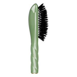 La Bonne Brosse - N°01 The Universal Petite Brush - Cuidado y brillo | Verde almendra