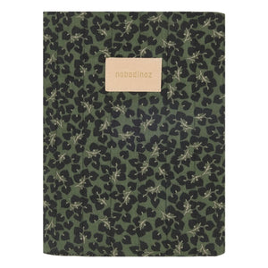 Nobodinoz - Funda de libro de salud Hyde Park Forest Yumiko | Verde