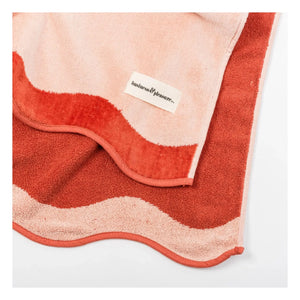 Business & Pleasure Co. - Toalla de playa perforada | Rosa