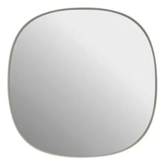 Muuto - Espejo de pared enmarcado 40x40 cm | Gris claro