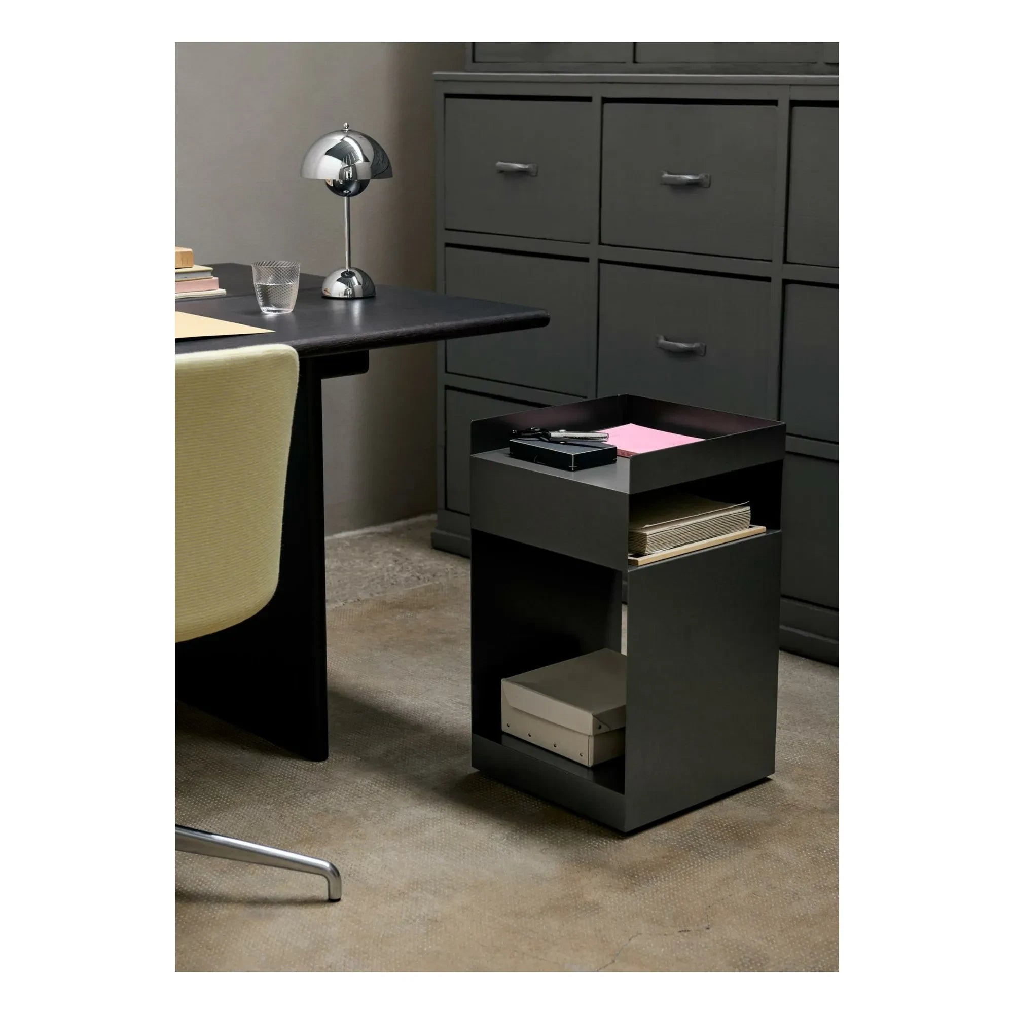 & Tradition - Unidad de almacenamiento Rotate SC73 Space Copenhagen | Gris oscuro
