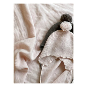 Holmm - Gorro de cachemira con pompón | Rosa pálido