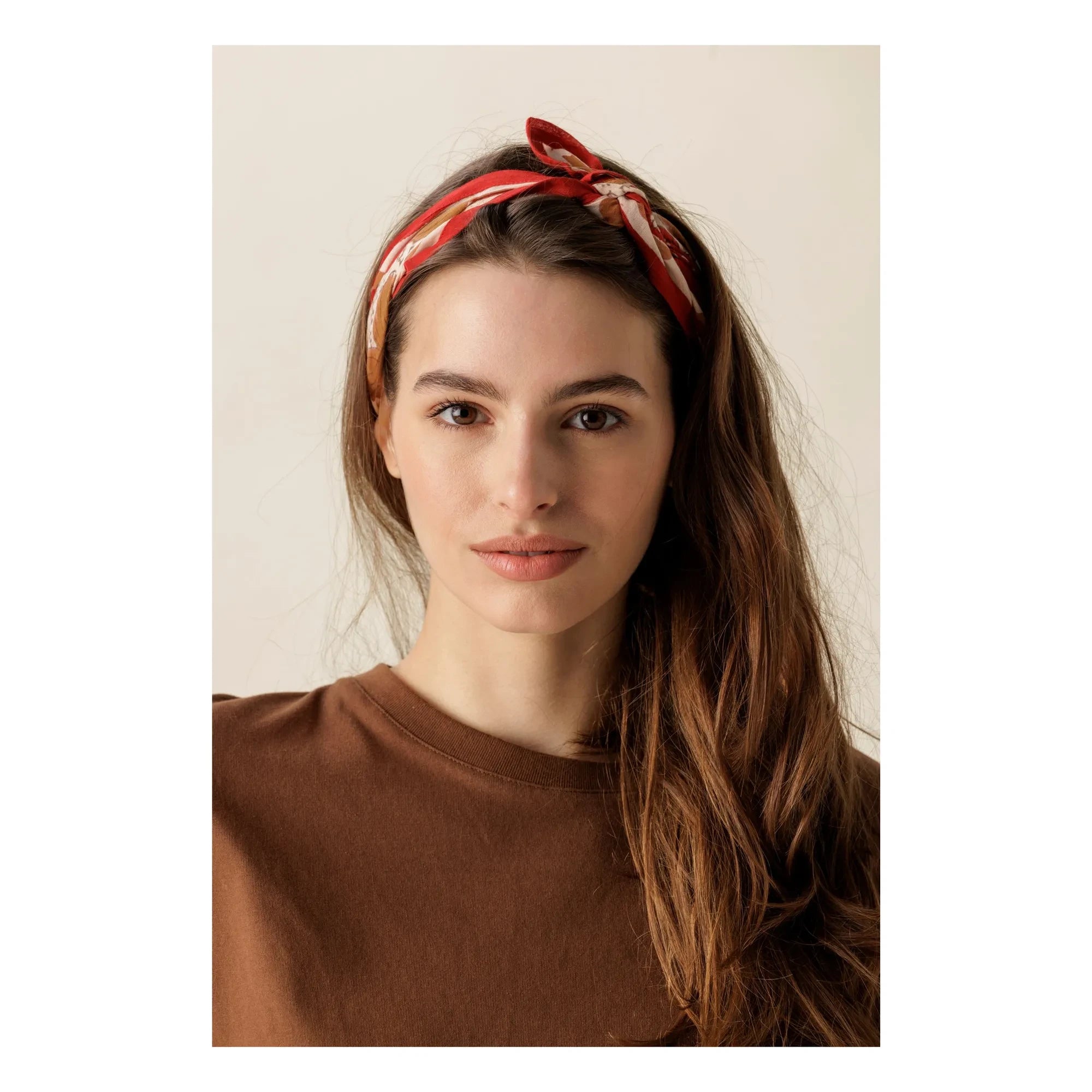 Pañuelo pequeño Apaches Dupatta con flores | Rojo