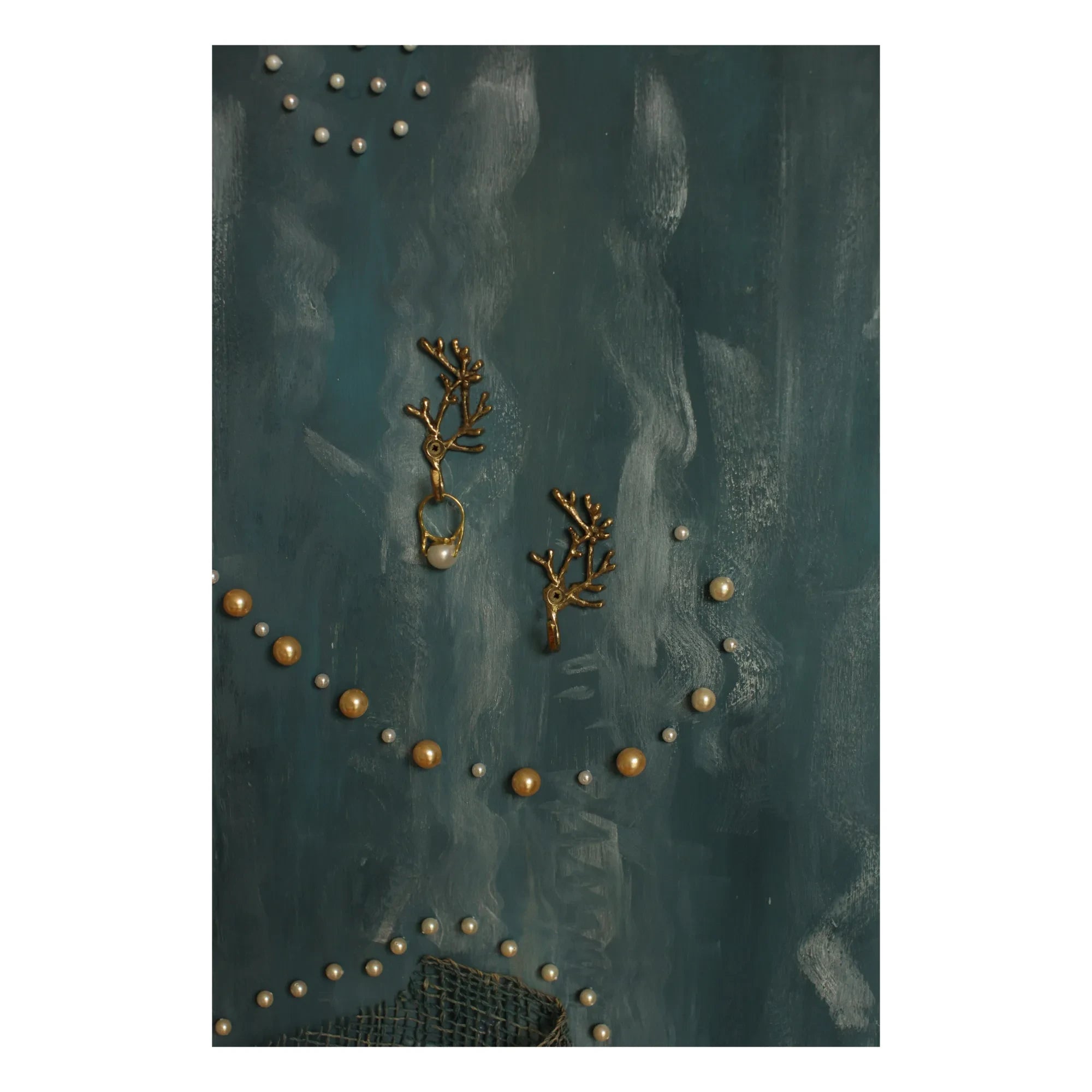 Doing Goods - Marie Cora Colgadores de pared de latón reciclado - Juego de 2 | Marrón dorado