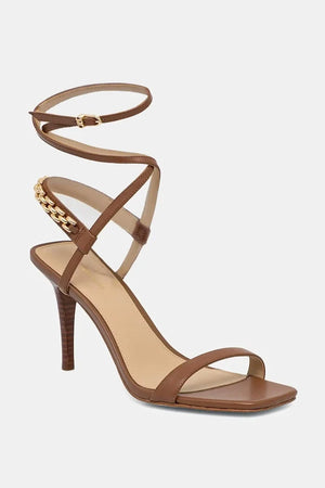 Sandalia de tacón de cuero Marcia de MICHAEL Michael Kors