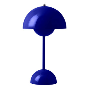 & Tradition - Lámpara de Mesa Portátil Flowerpot VP9, Vernon Panton | Azul
