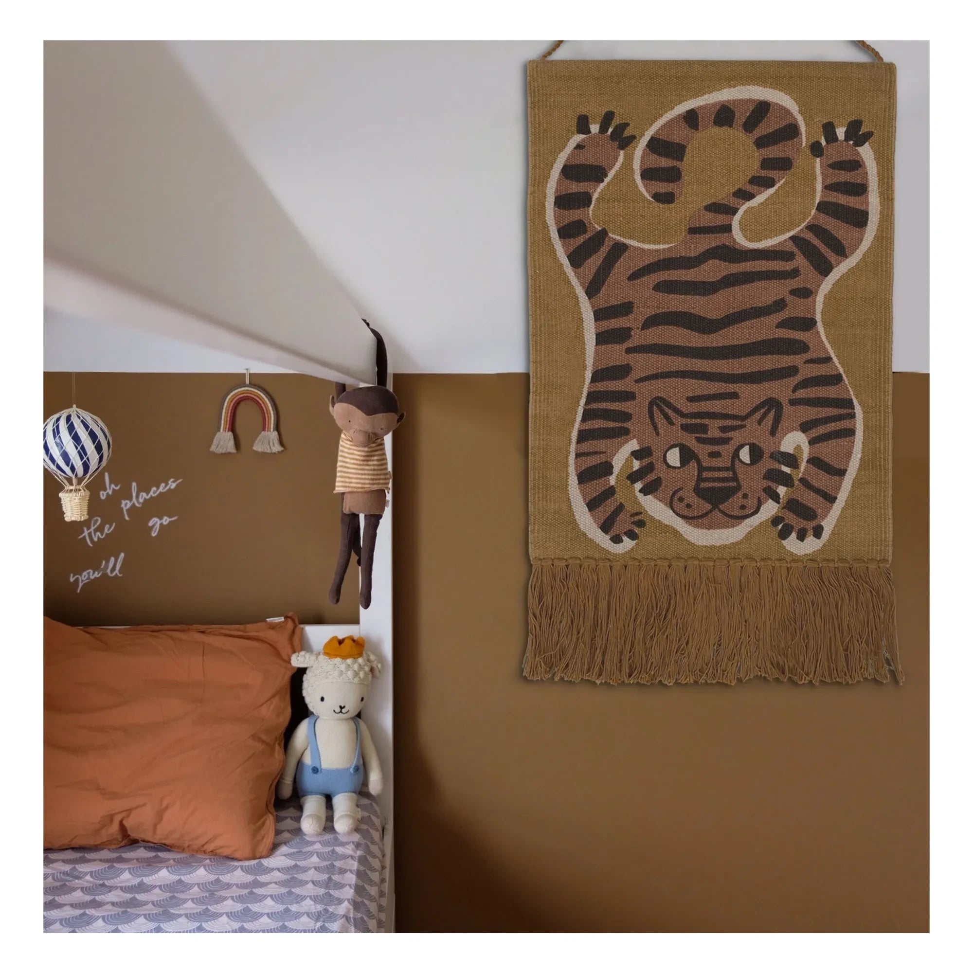 Studio Loco - Leo decoración de pared | Mostaza