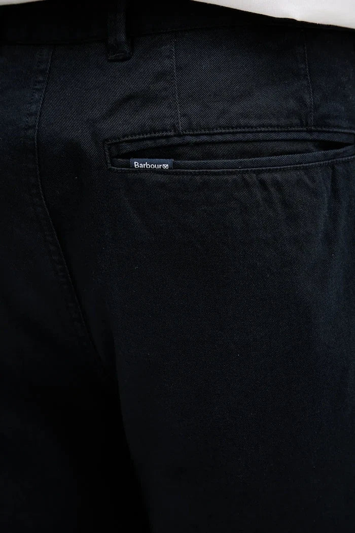 Bermudas Chino Barbour de Sarga Lavada