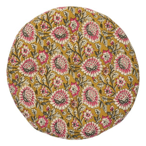 Madam Stoltz - Funda de algodón con estampado floral para silla | Mostaza