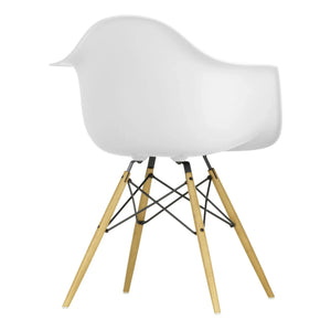 Vitra - Silla DAW - base de arce - Charles y Ray Eames | Blanco