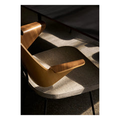 & Tradition - Silla RFH RD7, Robin Day | Gris oscuro