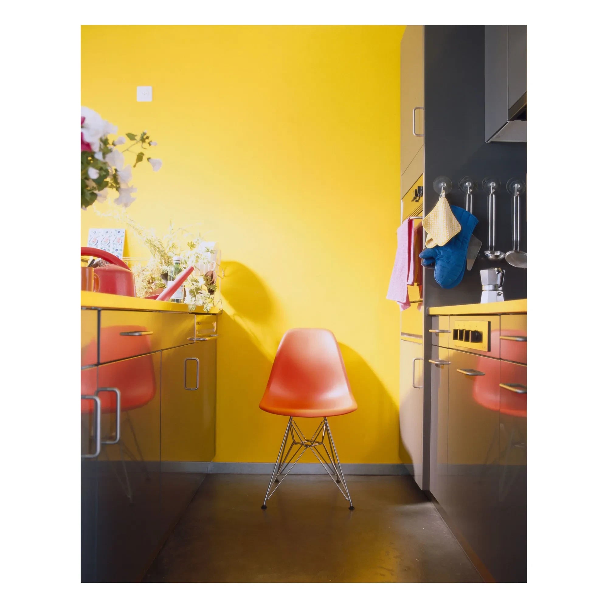 Vitra - Silla de plástico DSR - base cromada - Charles & Ray Eames | Rojo amapola