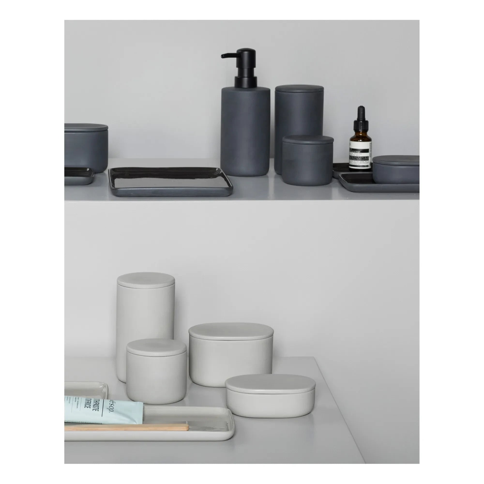 Serax - Caja redonda con tapa | Beige
