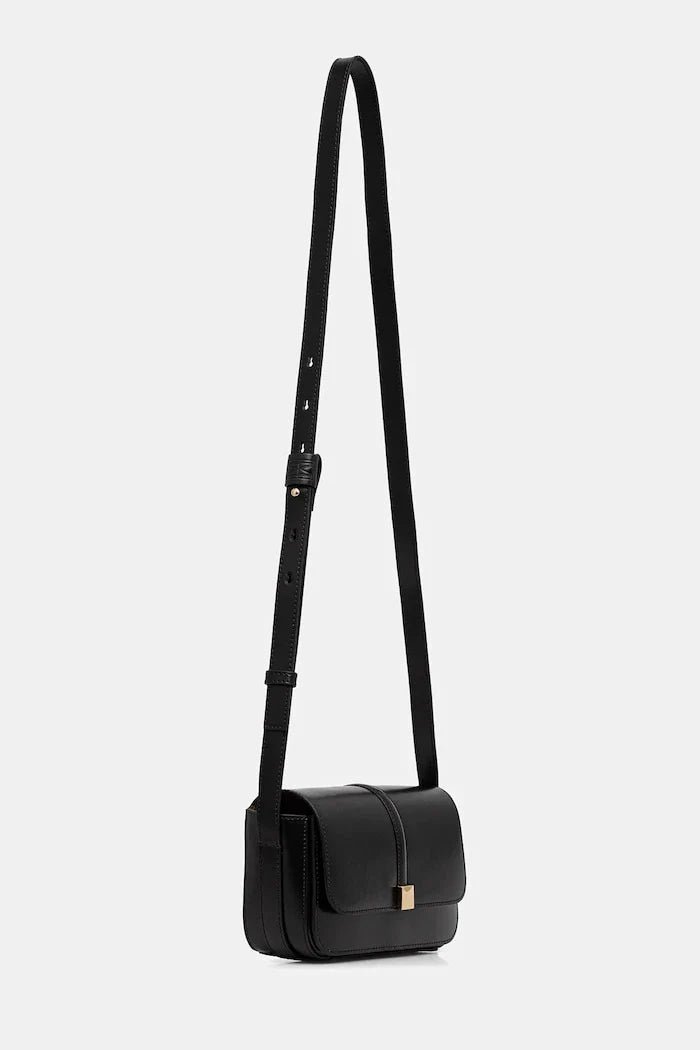 Cartera de cuero Marc O'Polo