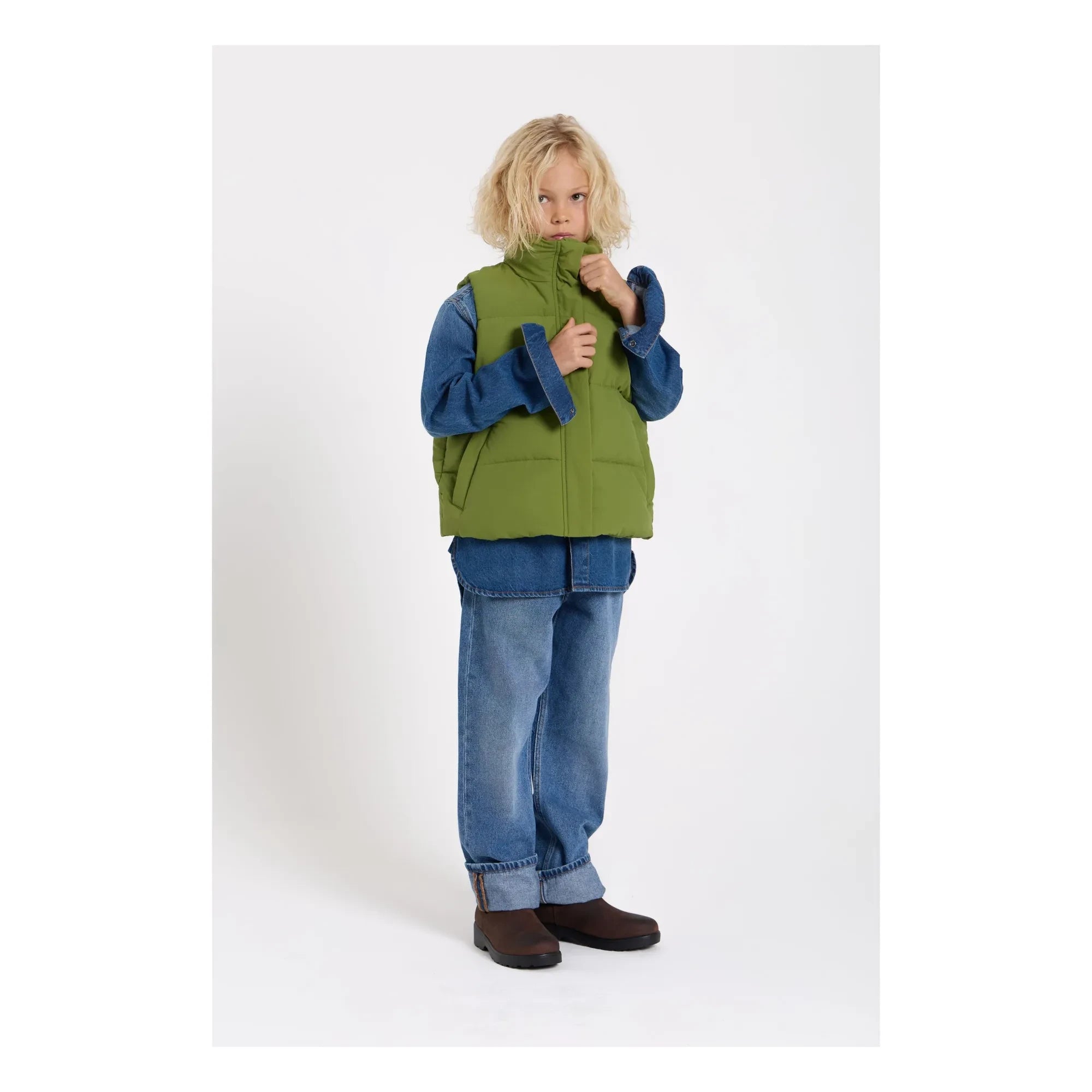 Hundred Pieces - Temper Chaleco sin Mangas de Fibra Reciclada | Verde