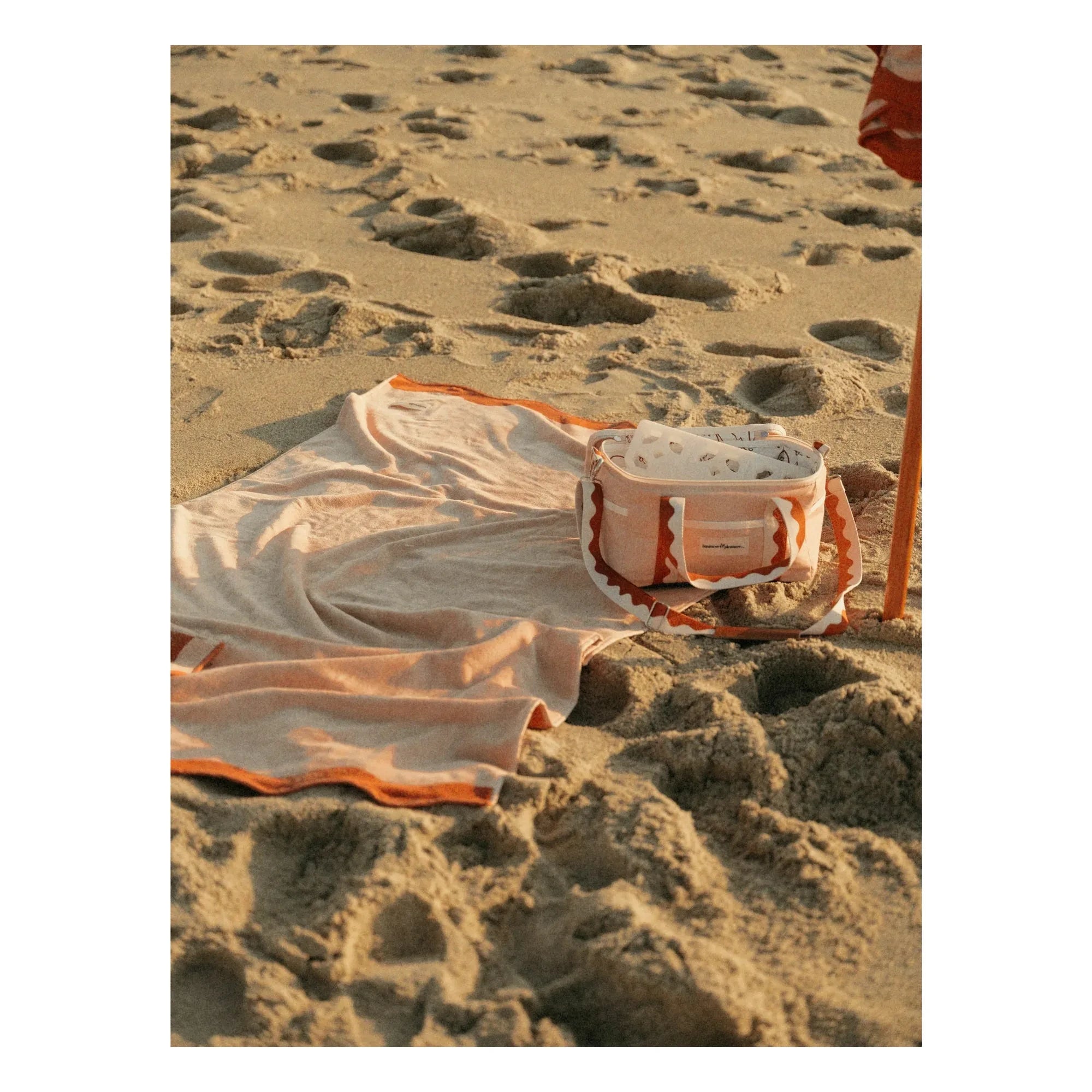 Business & Pleasure Co. - Toalla de playa | Rosa