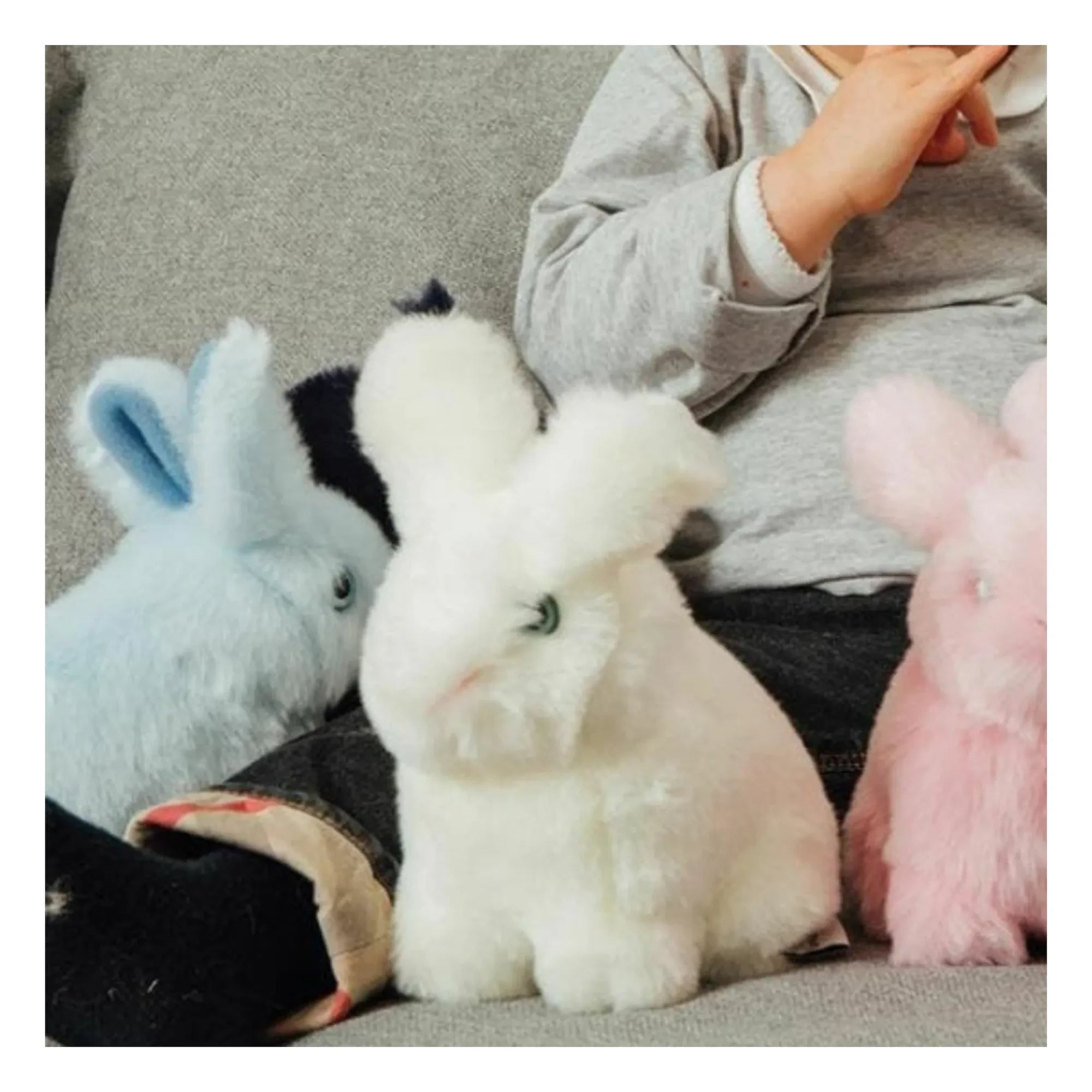 La Pelucherie - Peluche de conejo Léon 15 cm | Blanco