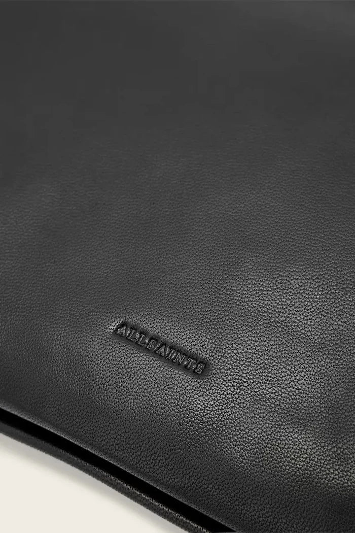 AllSaints clutch de piel BETTINA para mujer