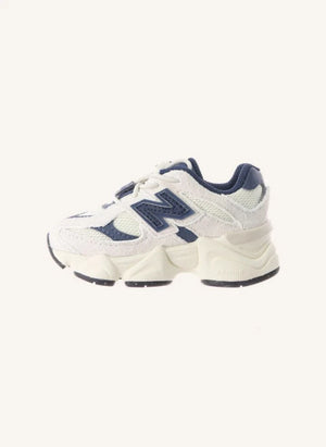 New Balance - Zapatilla 9060 con cordones elásticos | Azul marino