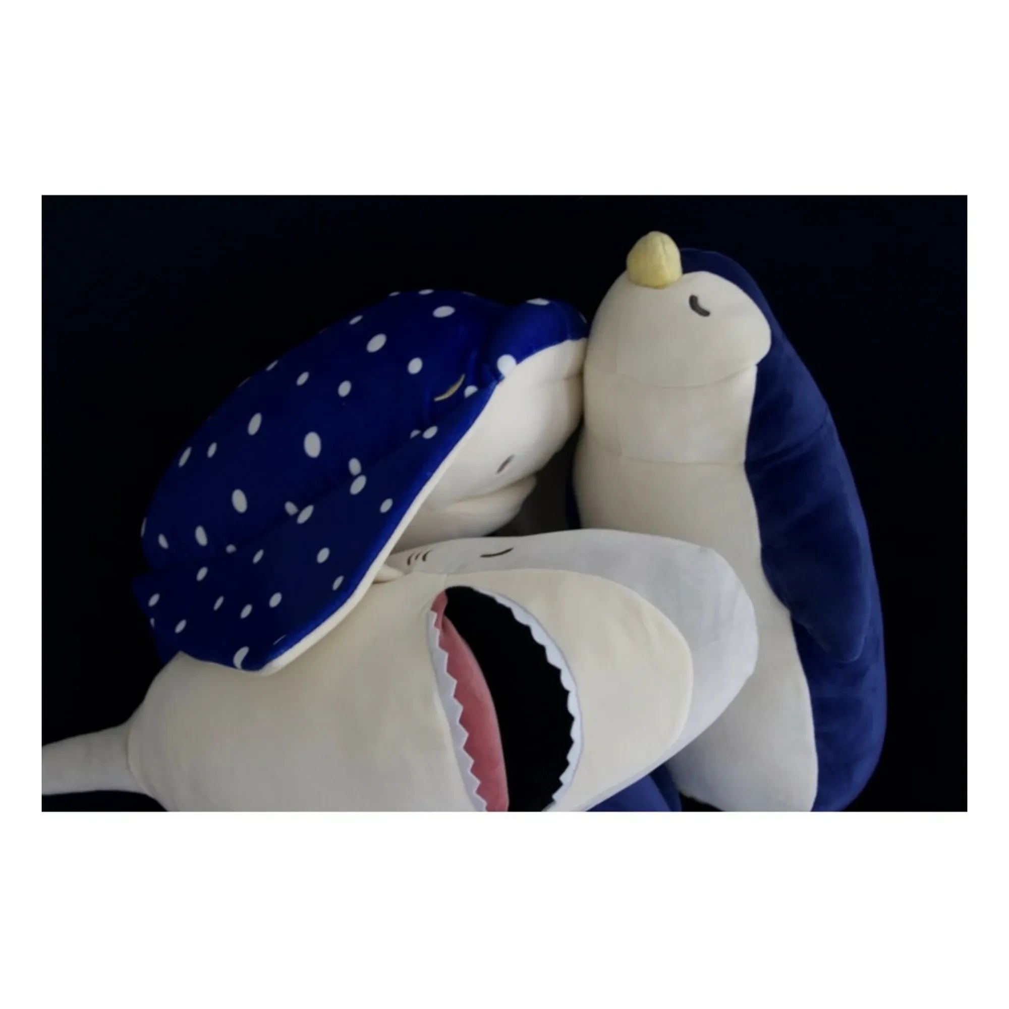 Nemu Nemu - Peluche pingüino esquimal | Azul marino