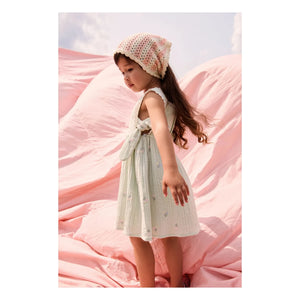 Louise Misha - Vestido de babero Aloisa Fleurie Pilili | Verde almendra