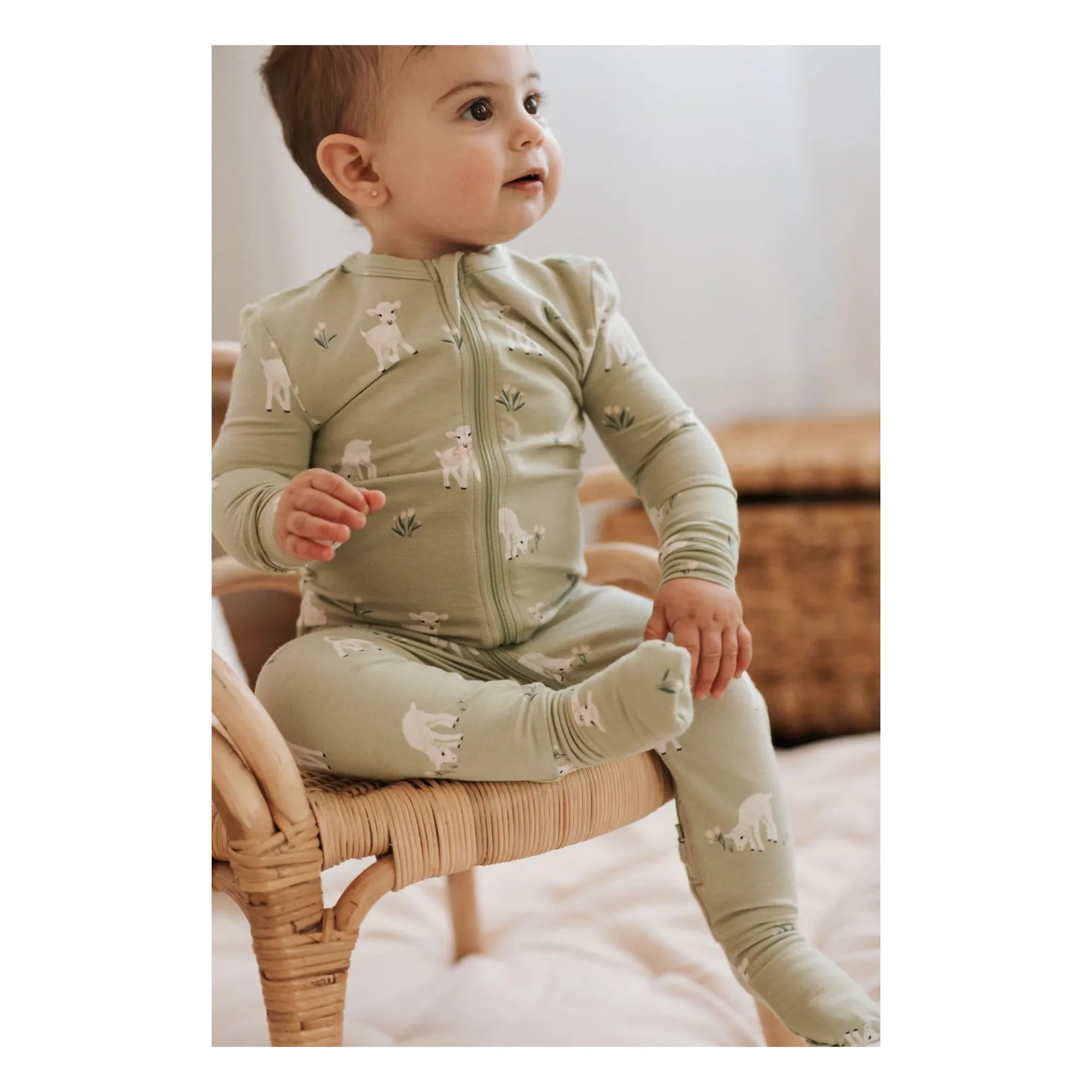 Petit Lem - Pijama convertible de algodón orgánico y modal con motivos de cordero | Verde