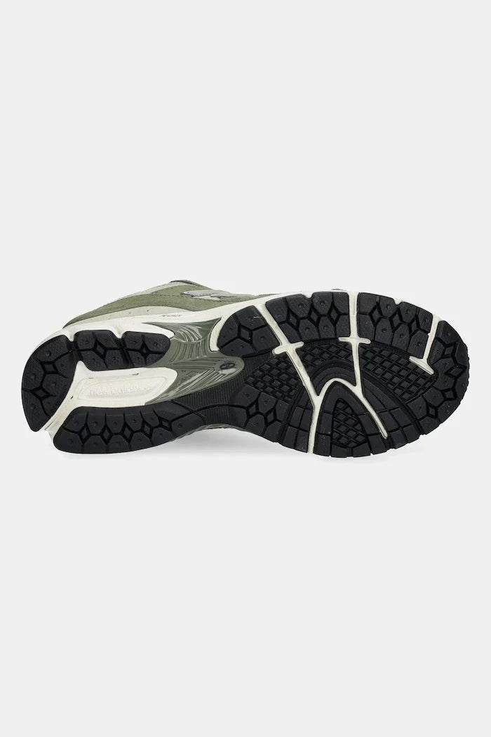 Zapatillas New Balance U2002