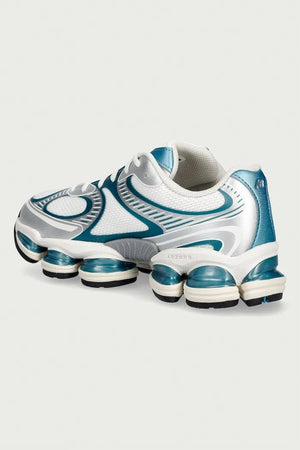 Zapatillas deportivas de mujer New Balance 2000