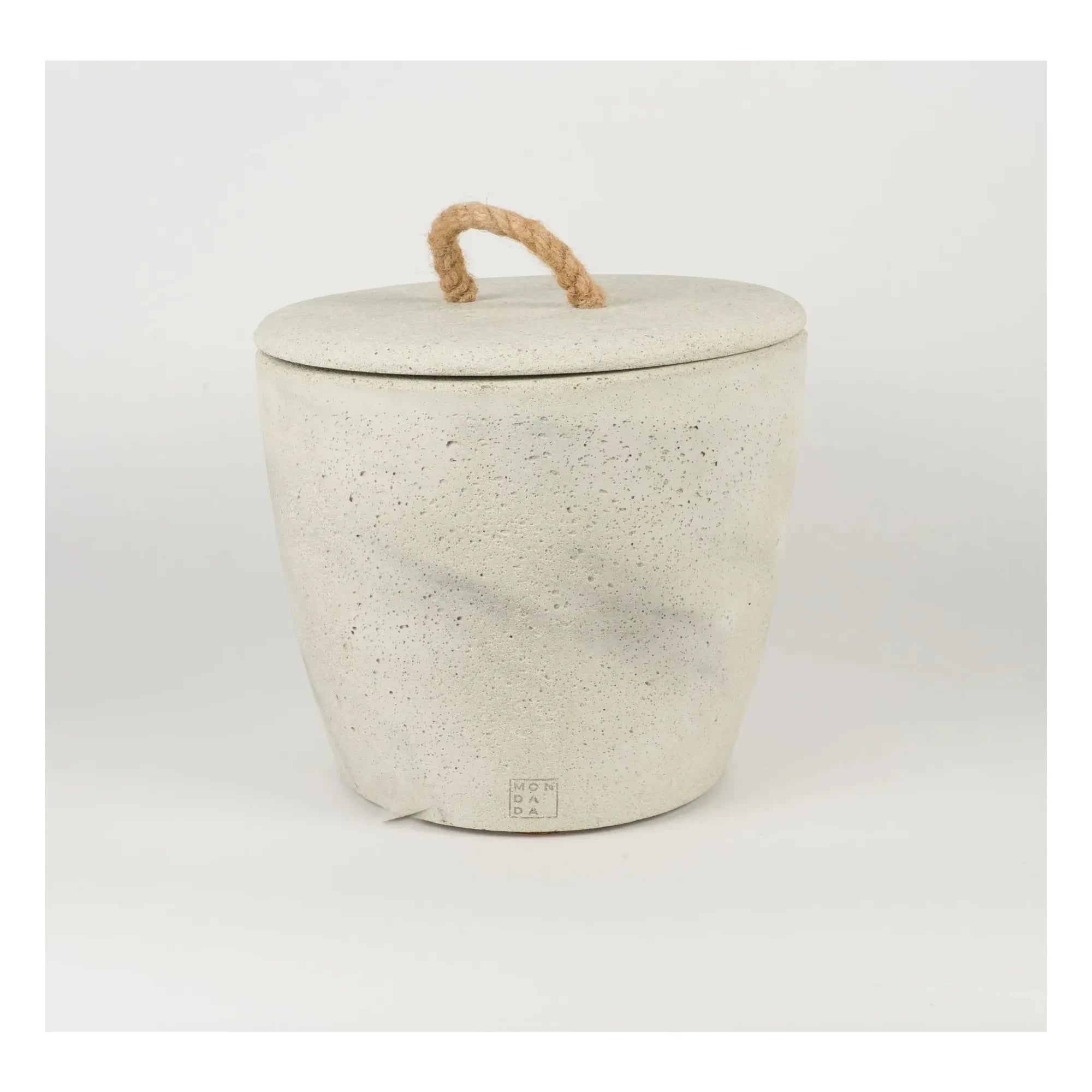 Mon Dada - Urban Garden vela de exterior, con tapa, olor neutro | Gris