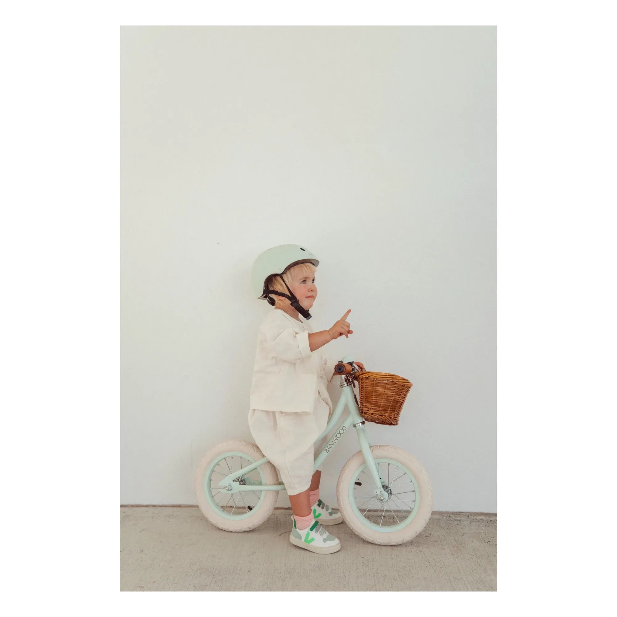 Banwood - Bicicleta sin Pedales First Go 12" | Verde Menta
