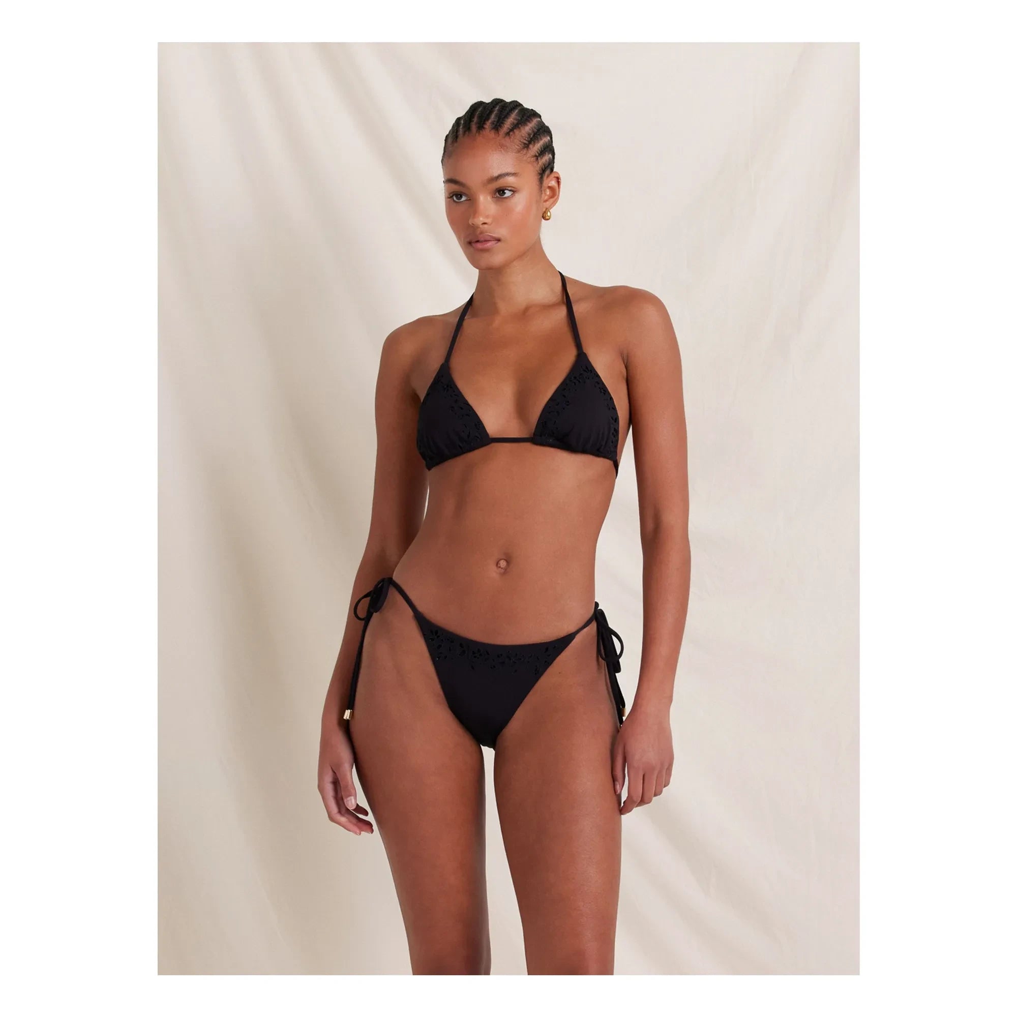 Peony - Memoir Jersey Top Bordado Fibras Recicladas | Negro