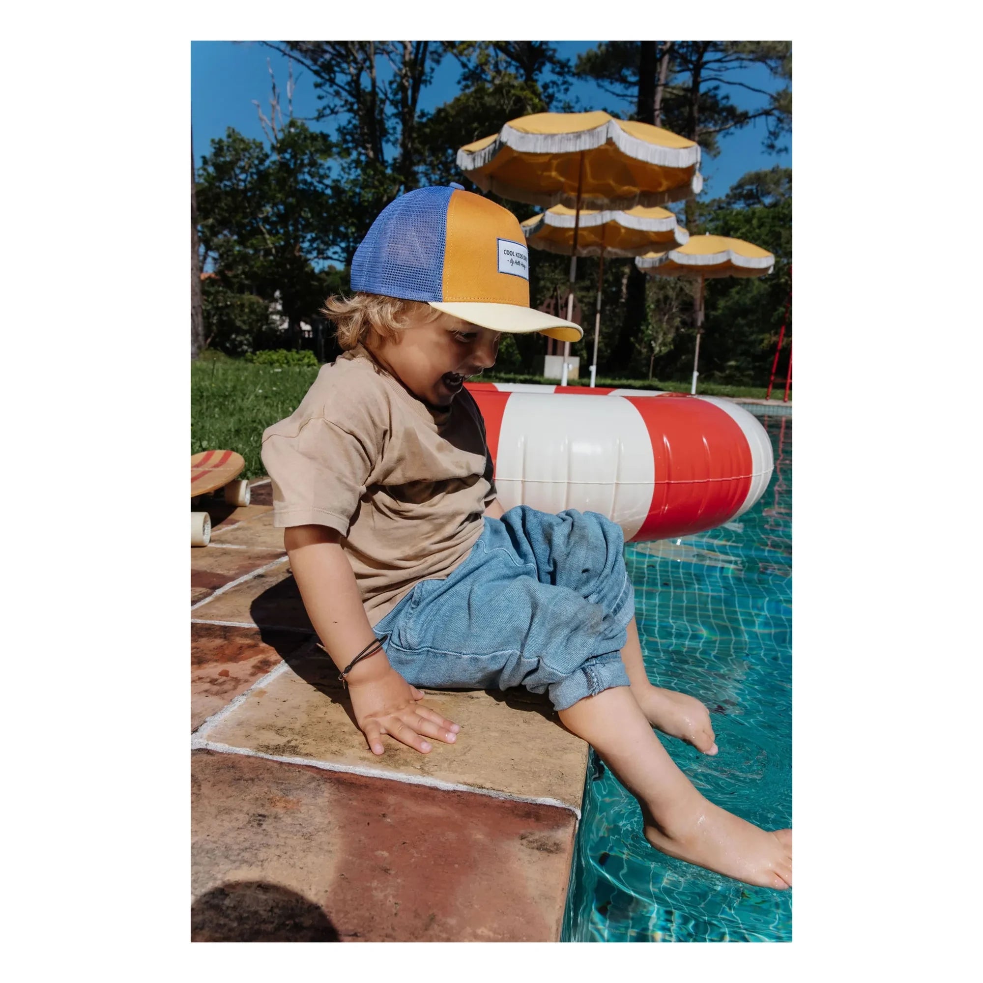 Hello Hossy - Gorra Trucker Mini de Algodón Orgánico con Visera Curva | Camel