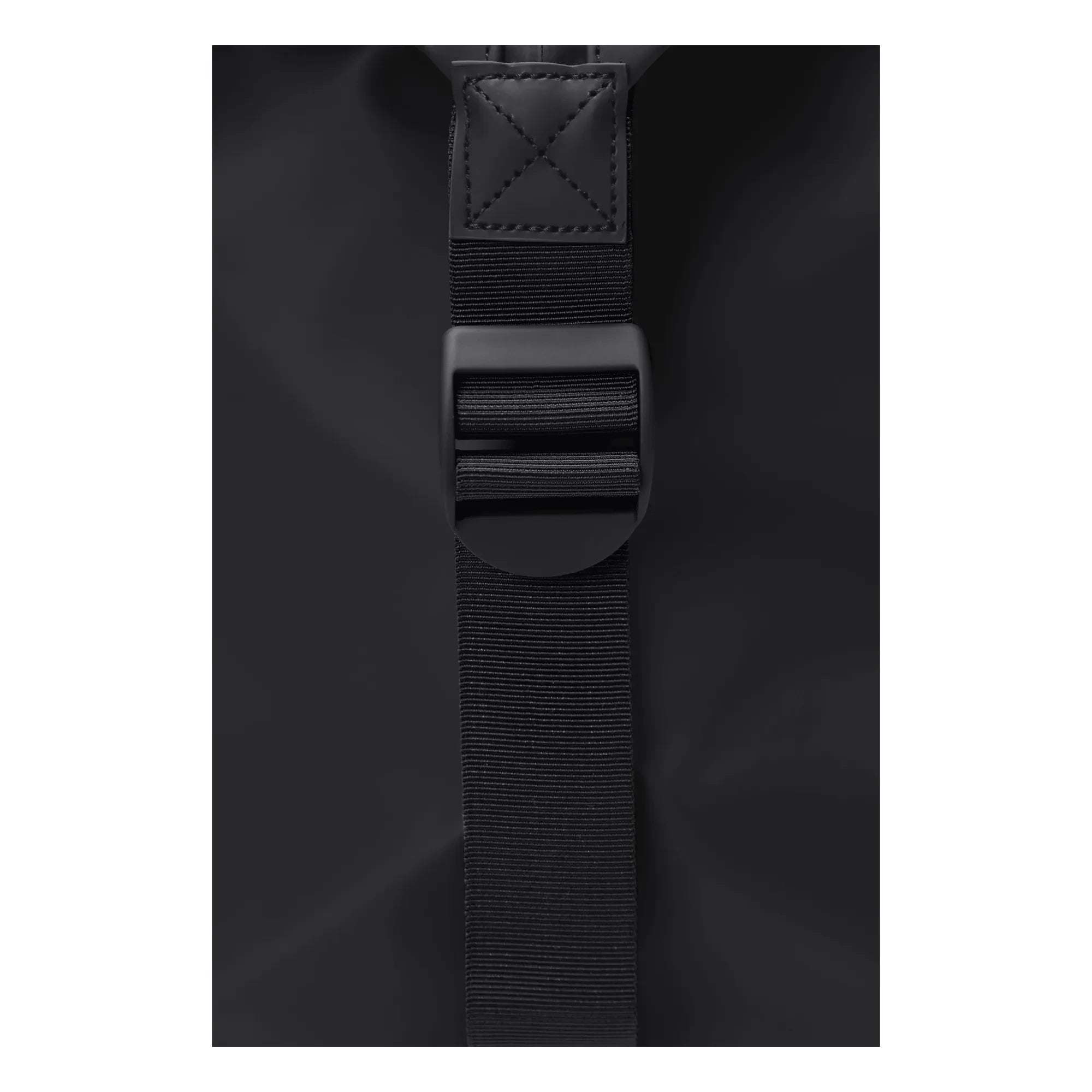 Rains - Bolsa de Fin de Semana Pequeña Hilo W3 | Negro