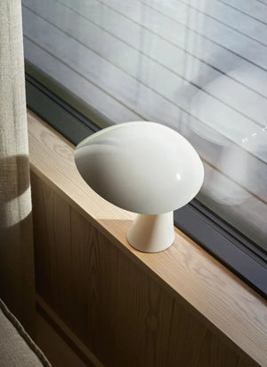 Louis Poulsen - Lámpara de Mesa Portátil Rumee, Louis Poulsen | Blanca