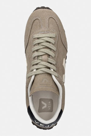 Zapatillas de gamuza Veja GT SUEDE para mujer