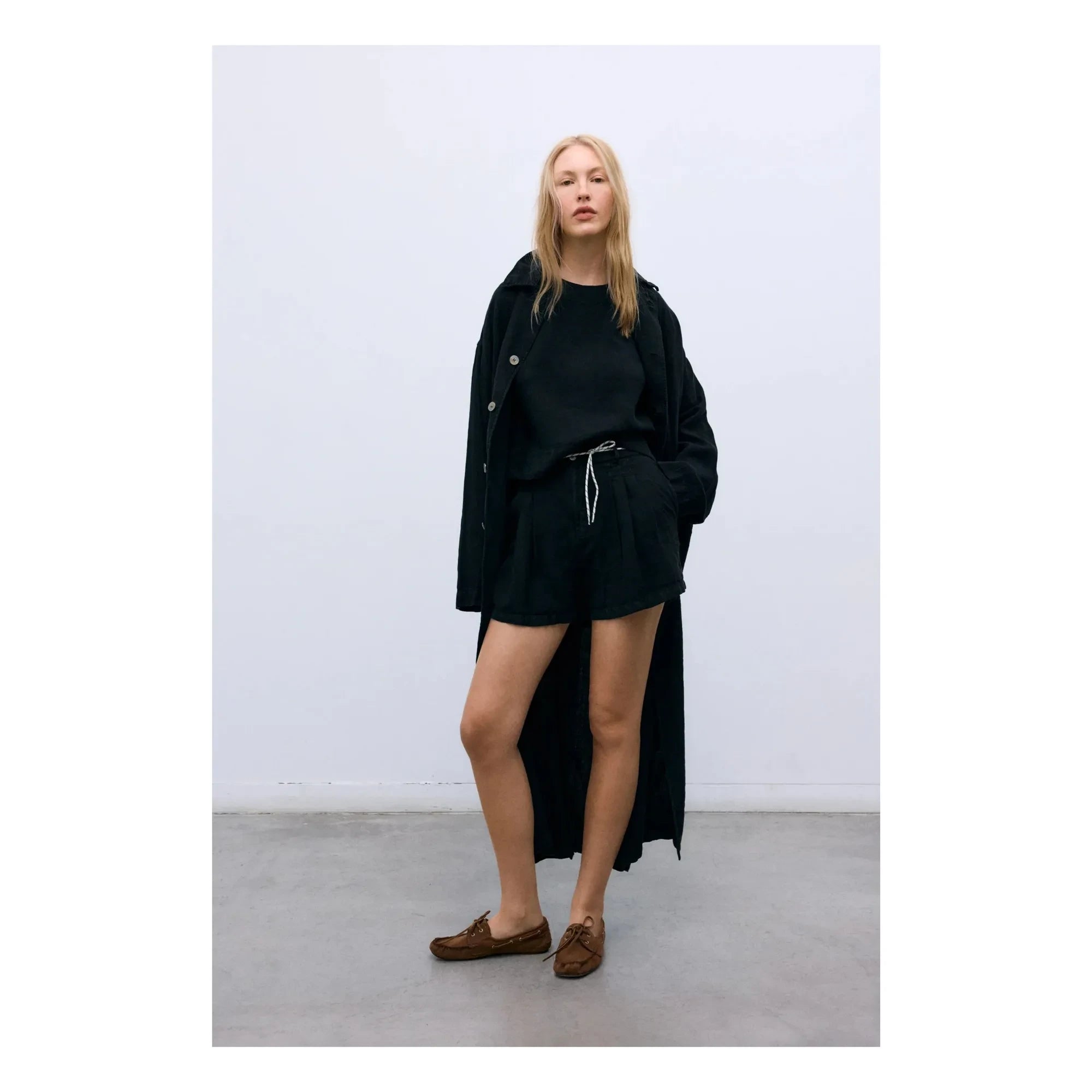the new society - Melissa Shorts | Negro