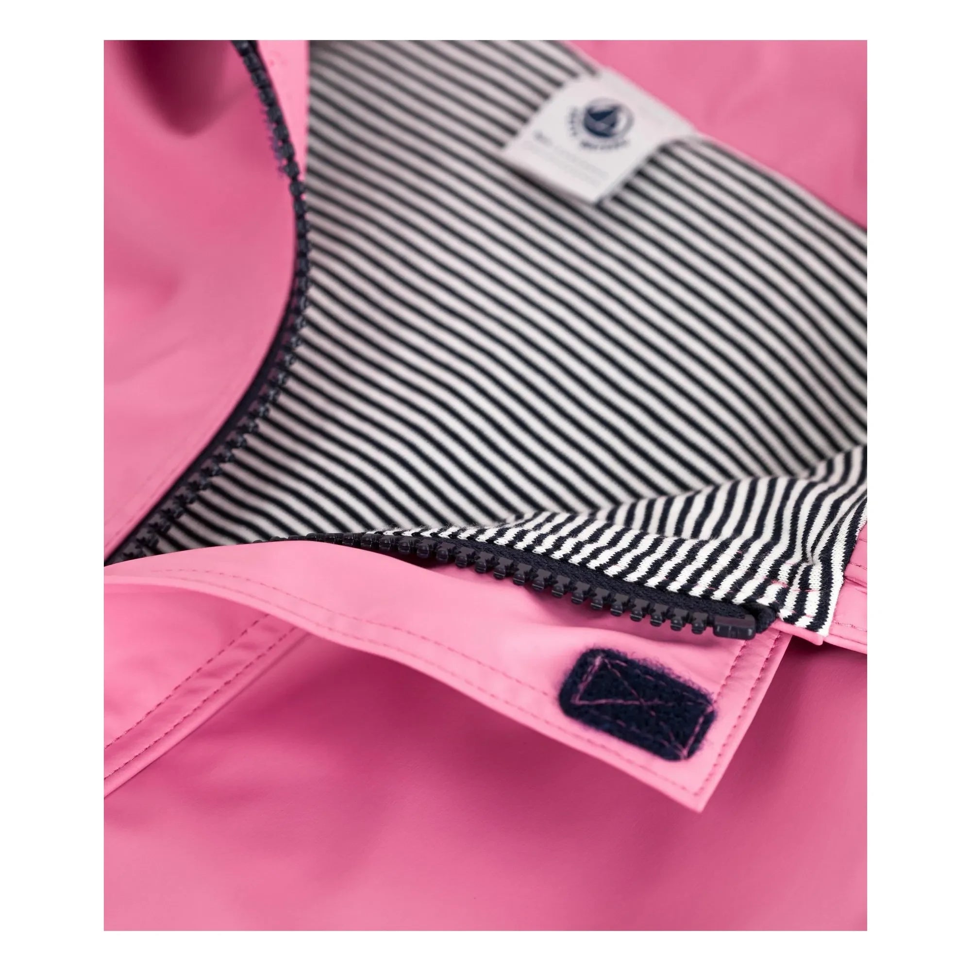 Petit Bateau - Chubasquero icónico de fibra reciclada | Rosa caramelo