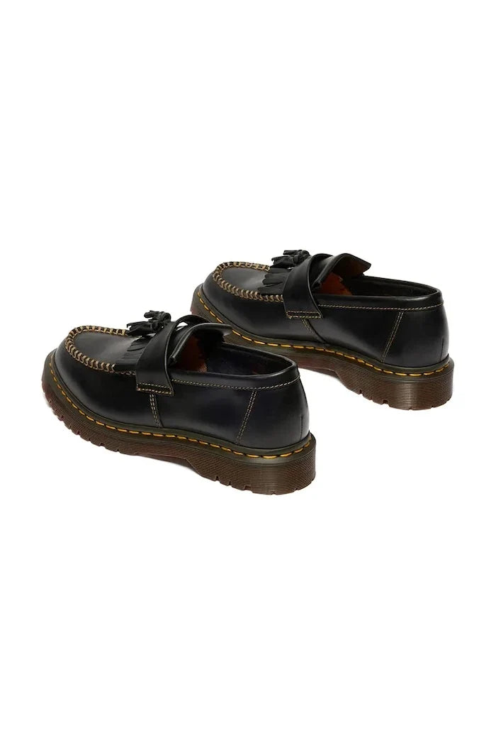 Mocasín con borlas Dr. Martens Adrian Ben de cuero