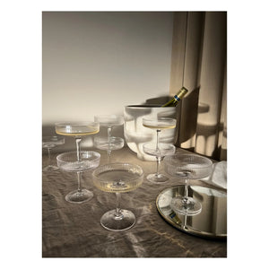 Ferm Living - Copas de champán Ripple - Juego de 2